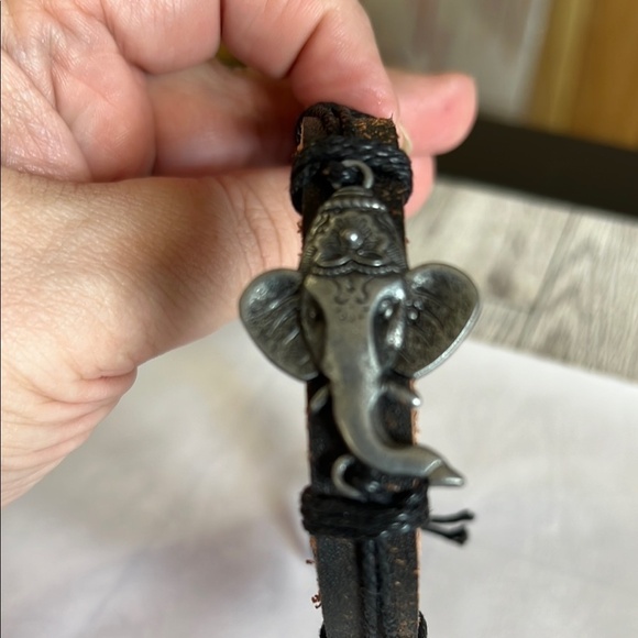 Black Brown Leather Bracelet Adjustable Elephant Charm Bohemian Rustic Unisex - Picture 4 of 4